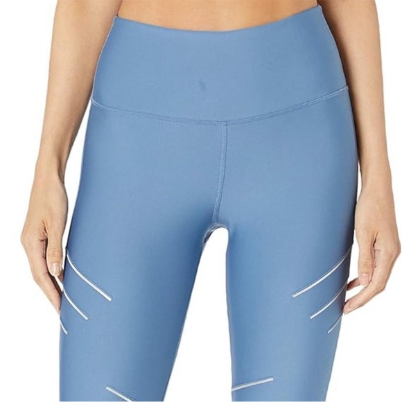 ALO Yoga Sequence Reflective Leggings - Picture 6 of 6